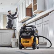 COMPRESSEUR 10L XR 18V ADVANTAGE - DEWALT - DCC1018N-XJ