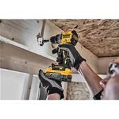 DEWALT PERCEUSE-VISSEUSE COMPACTE XR 18V 5 AH LI-ION BRUSHLESS - POWERSTACK - DCD800H2T-QW