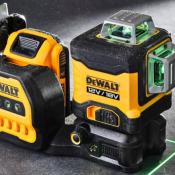 DEWALT Niveau Laser multilignes 3x360° XR 12V/18V VERT 1 batt XR 18V